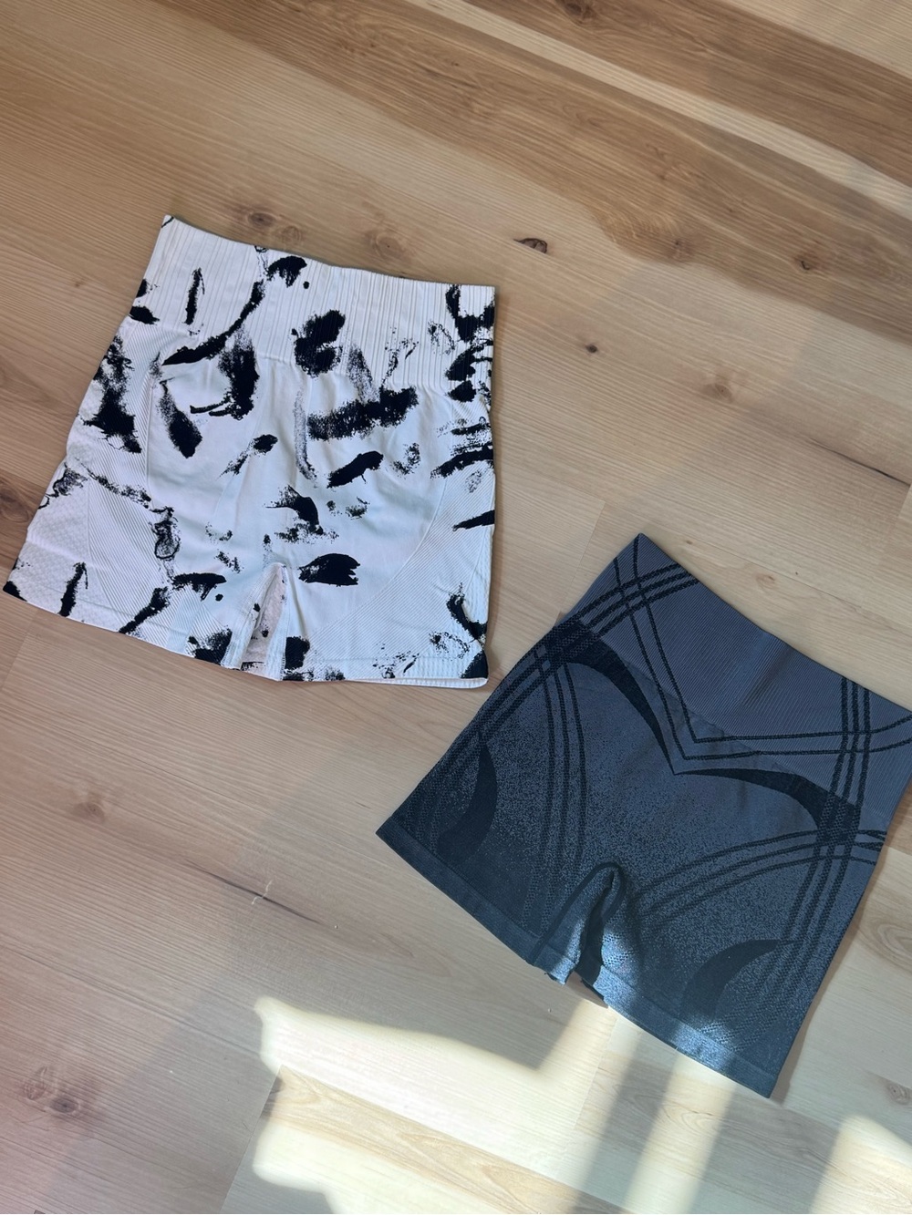 New Womenβs Printed High-Waist Bike Shorts - White/Black & Charcoal/Black 2 Pack